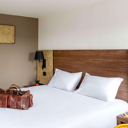 Greet Hotel Chatellerault Exterior photo