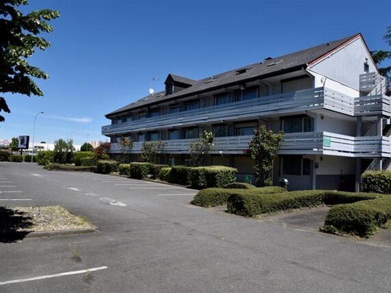 Greet Hotel Chatellerault Exterior photo
